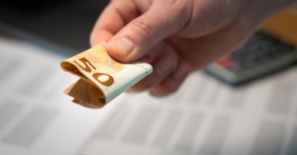 How much would a $30,000 loan be a month?
