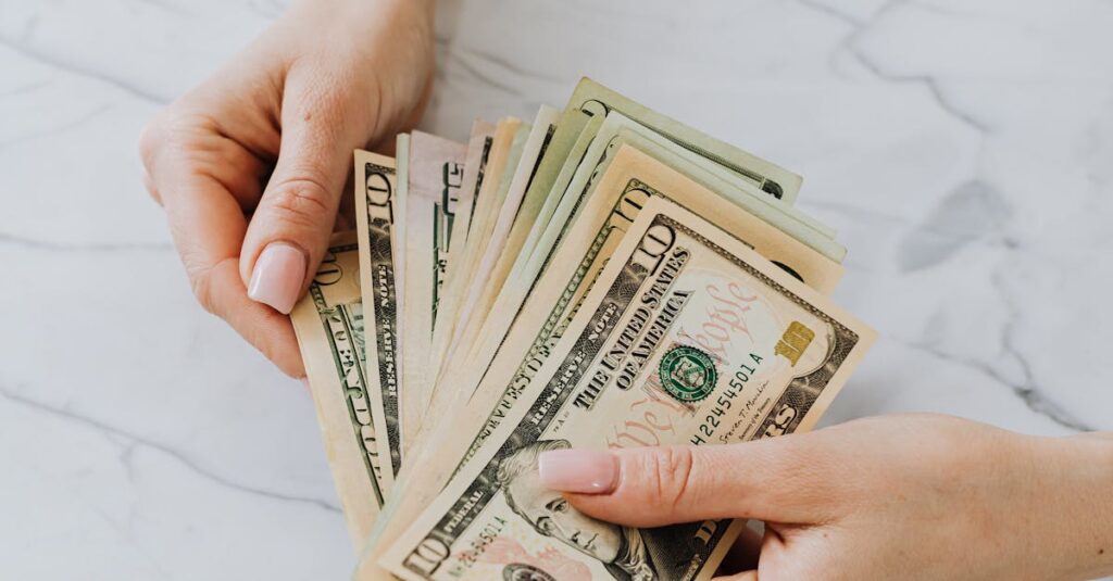 How much would a $5000 personal loan cost a month?