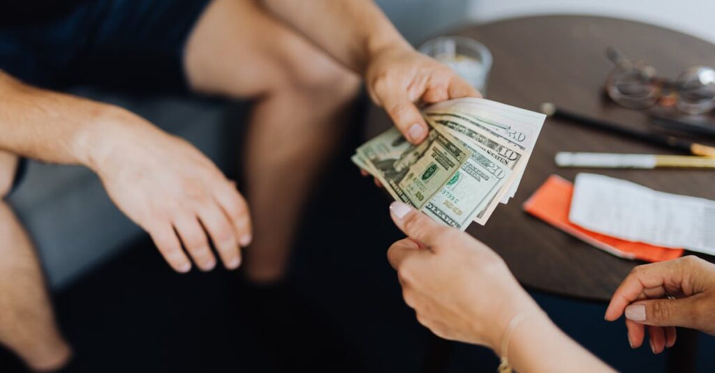 How to get $2000 dollars fast with bad credit?